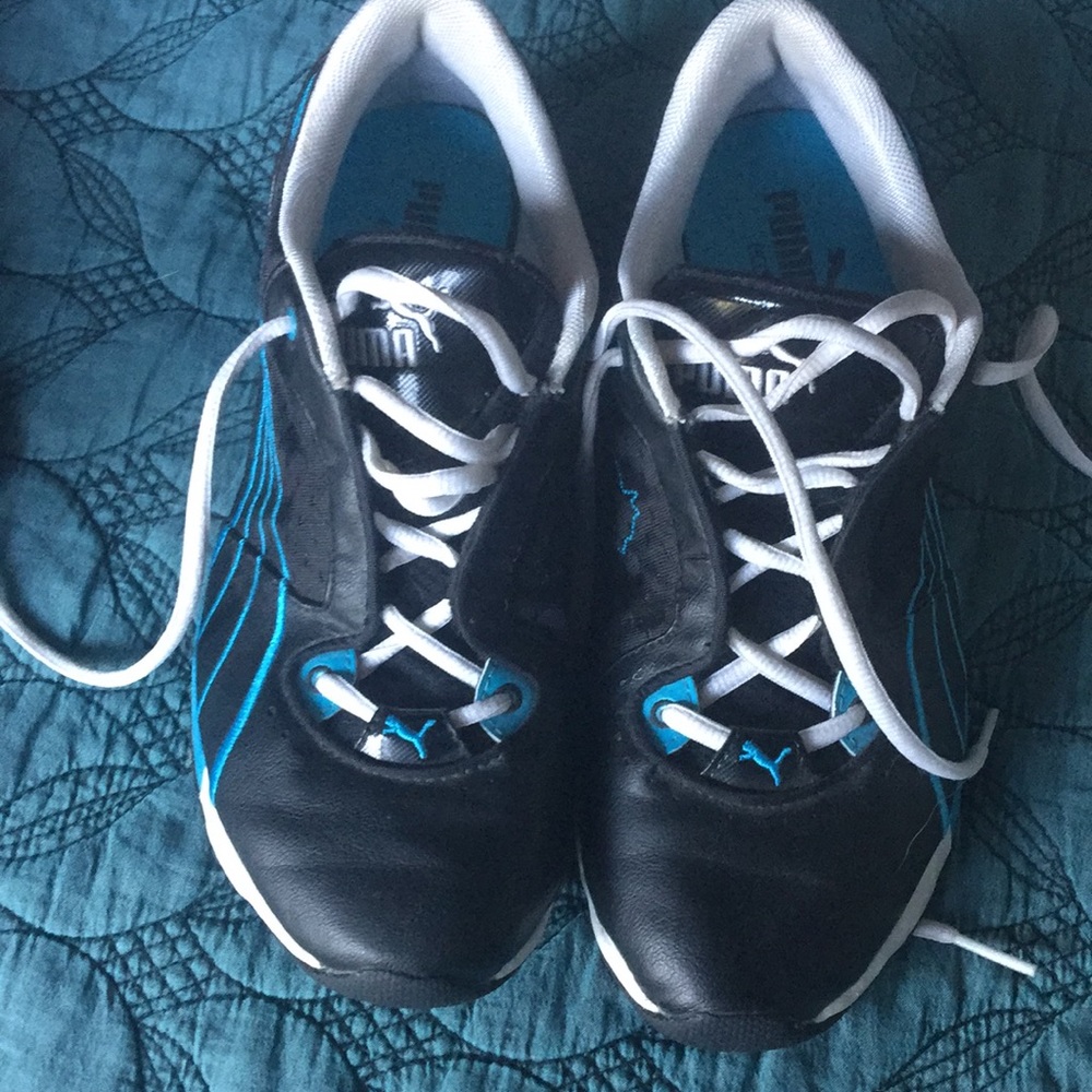 Shoes - Picture 7 of 7